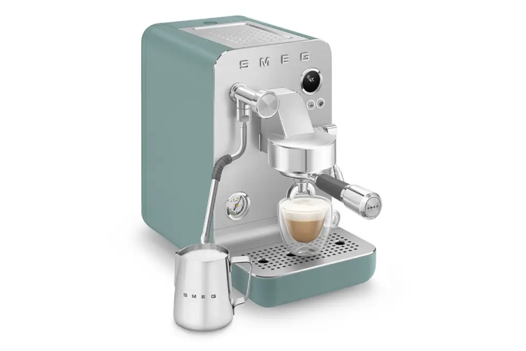 EMC02EGMEU Μηχανή Espresso Καφέ - Emerald Green